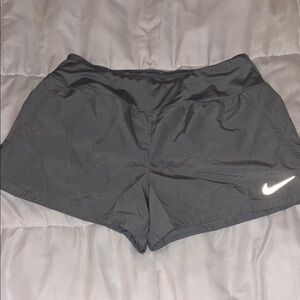 Nike Dri-Fit Shorts

Trending/cute/gym/workout/lifting/pilates